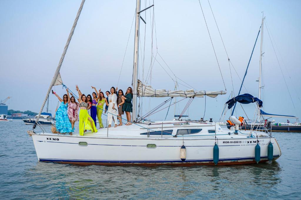 Why Sailing in Mumbai Is the Best Way to Spend Your Leisure Time – A Complete Guide